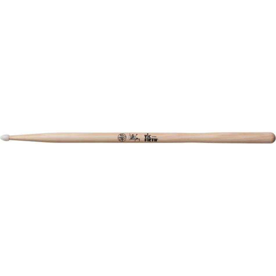 VIC FIRTH SDC N - Барабанные палочки орех